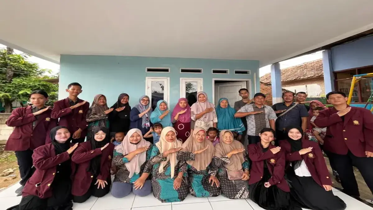 Pelajari panduan penggunaan obat yang benar melalui prinsip Tanya Lima O dan cara mencegah resistensi antibiotik hasil edukasi mahasiswa Farmasi Unsika di Karawang.