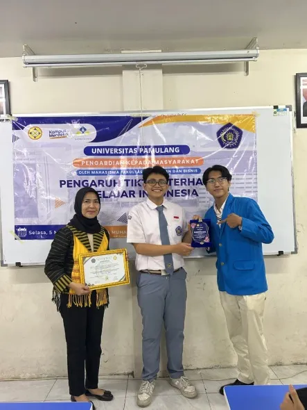 edukasi literasi digital