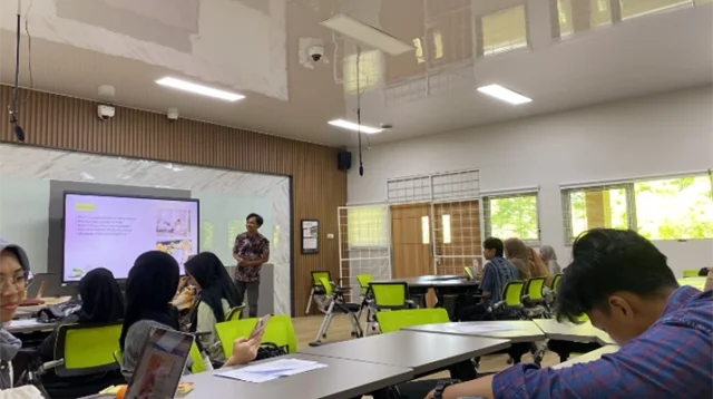 Smart Classroom UNNES