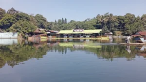 Danau Lido