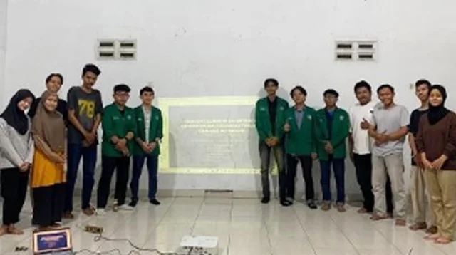 Foto Bersama Tim Pelaksana dan Masyarakat Setelah Kegiatan Selesai