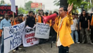Tambang Logam Tanah Jarang
