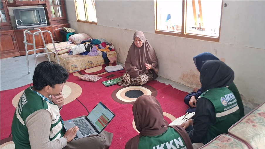 Langkah Nyata Mahasiswa UNP dalam Program Desa Cantik (Cinta Statistik) 2