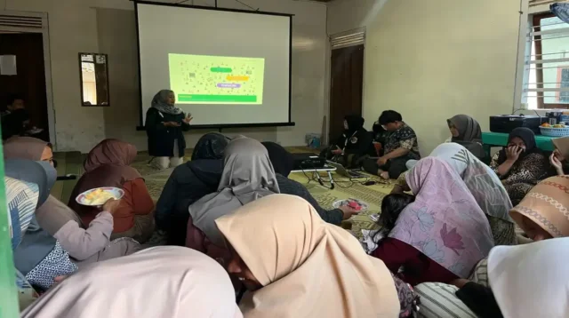 literasi digital ibu-ibu PKK