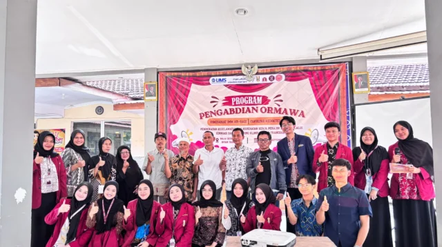 edukasi K3 dan skrining kesehatan perajin rotan