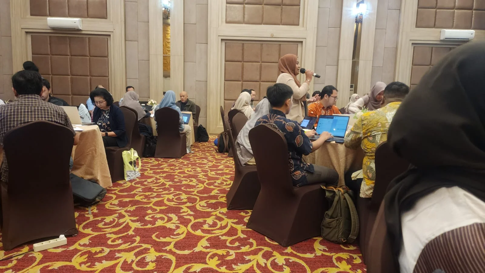 Laboratorium universitas 1