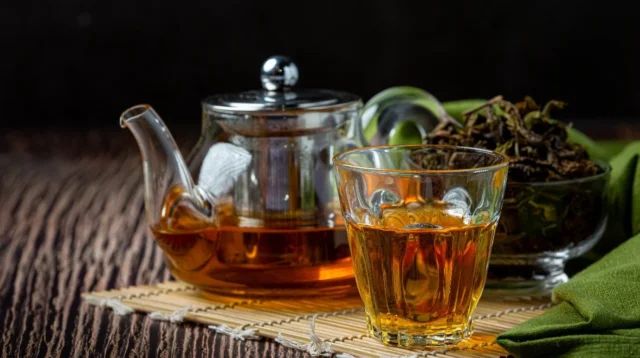 Minum Secangkir Teh Hijau Hari Ini, Investasi Otak Sehat di Hari Tua
